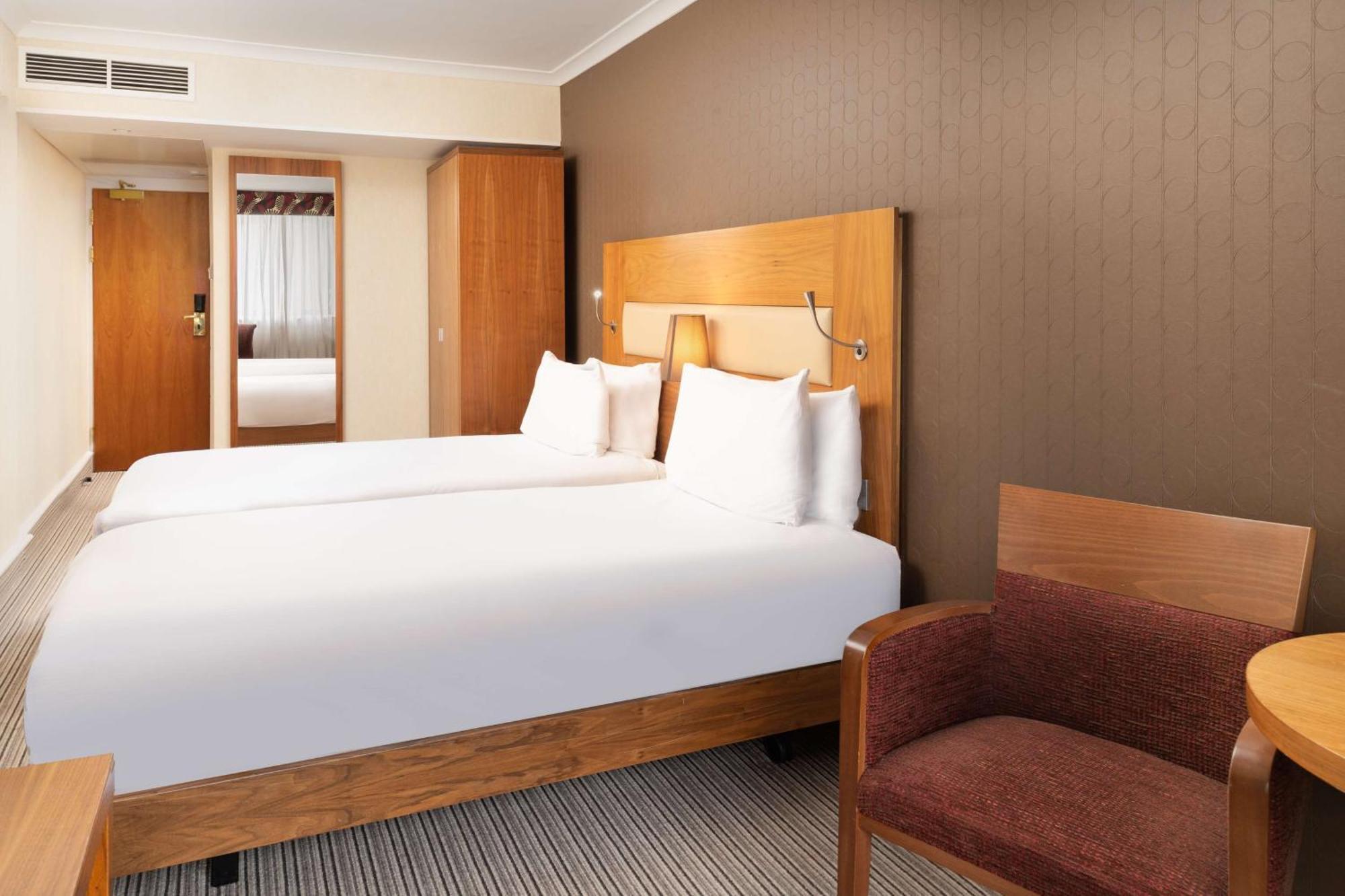 Hilton London Olympia Ξενοδοχείο Εξωτερικό φωτογραφία