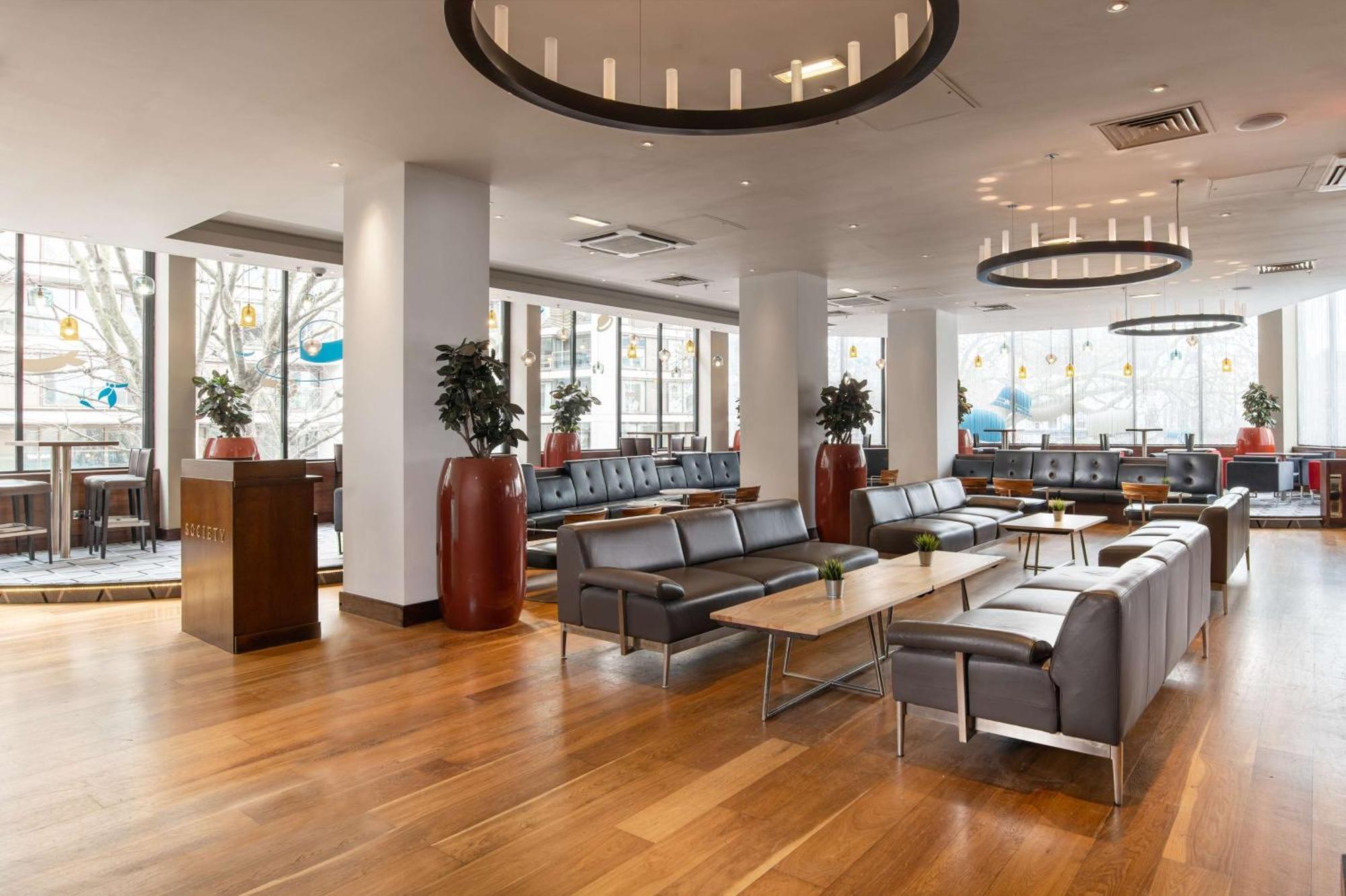 Hilton London Olympia Ξενοδοχείο Εξωτερικό φωτογραφία