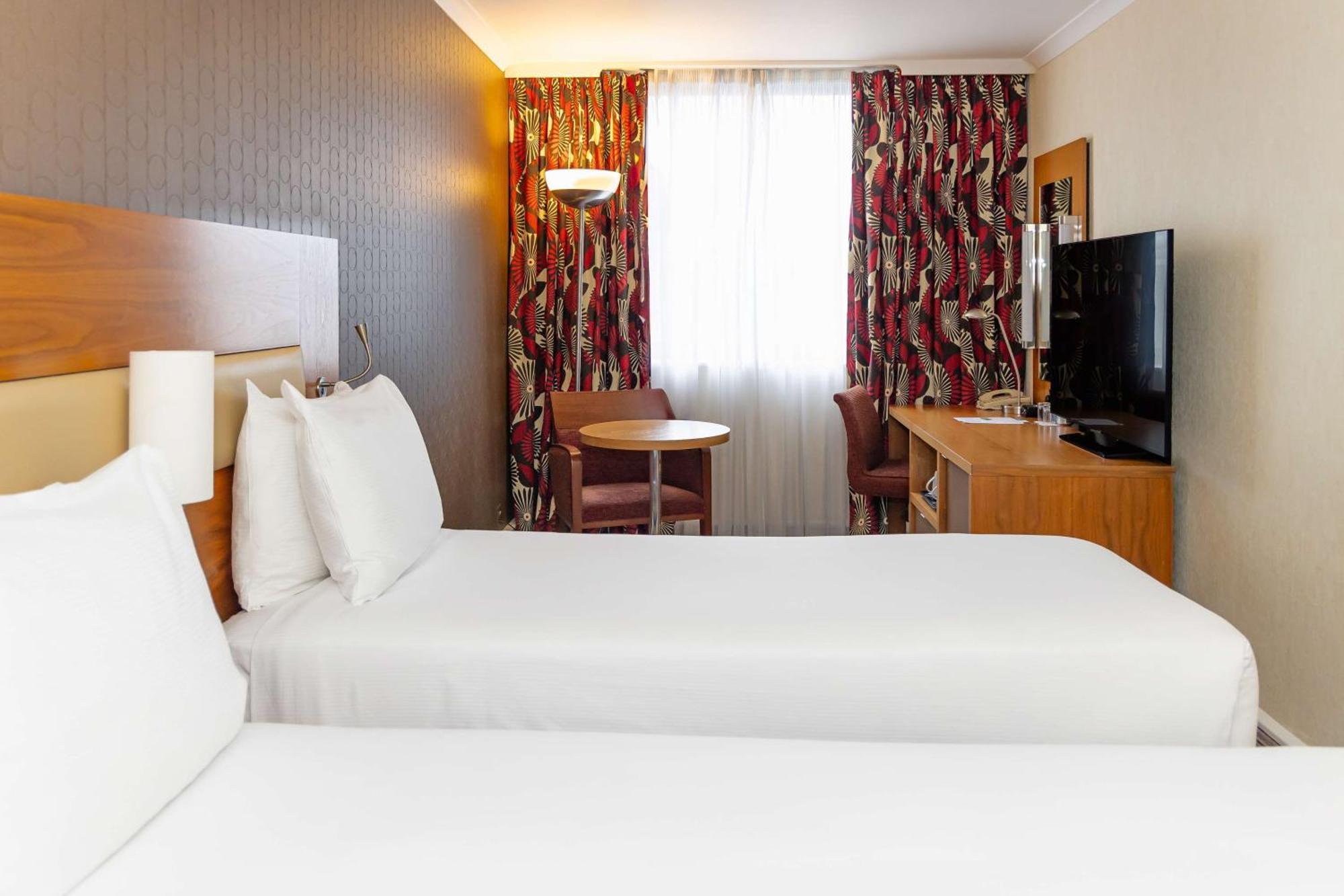 Hilton London Olympia Ξενοδοχείο Εξωτερικό φωτογραφία